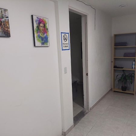 H5 - Habitacion Privada A 200 Mt Del Aepto Int. T1 Cdmx Mexikóváros Kültér fotó